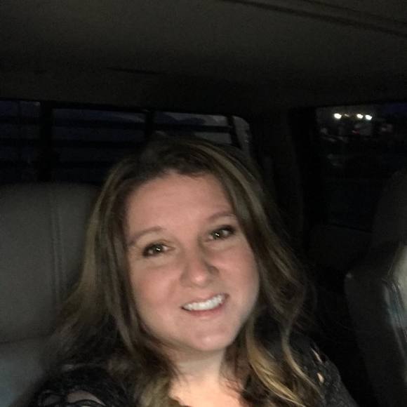 Meet your Posher, Bethany - Picture 1 of 1